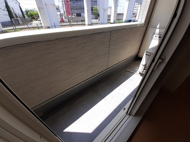 ラピスラズリのバルコニー