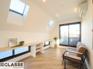 【居間・リビング】 | 城陽市平川浜道裏　中古戸建