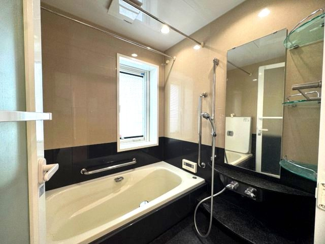 海見え！注文住宅　オール電化　4LDK＋S　 ソーラーパネルの浴室|風呂
