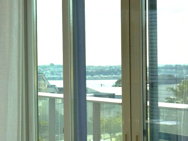 海見え！注文住宅　オール電化　4LDK＋S　 ソーラーパネルの展望|室内から海を臨む