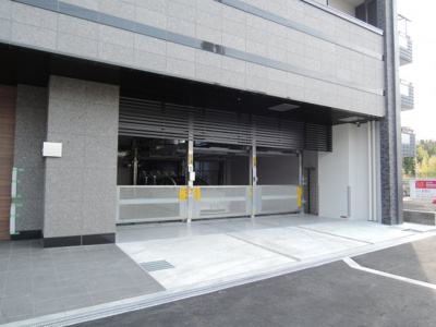 【駐車場】 | CROSS COURT高槻富田駅前