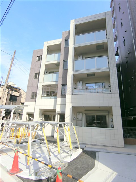 ソレイユ平和島の外観