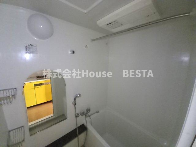 プレサンス神戸駅前グランツの浴室