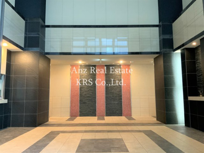 【ロビー】 | エステムコート難波WEST-SIDEIIIドームシティ | 天井高の広々空間のロビーです♪