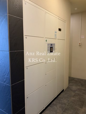 【その他共用部分】 | エステムコート難波WEST-SIDEIIIドームシティ | 大切な荷物の受け取りに便利な宅配ボックス設置！