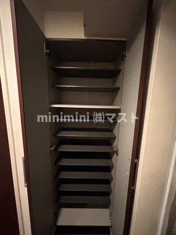 プランドール江戸堀の収納