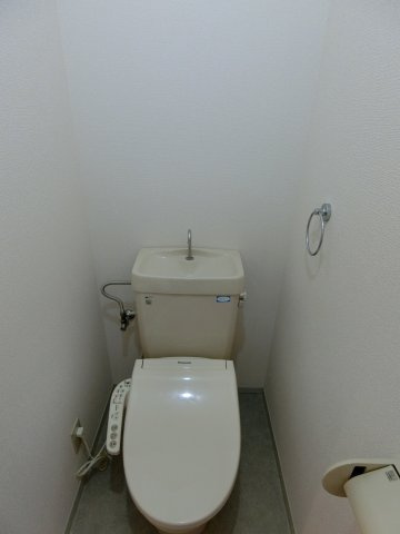 エスポワール松本B棟のトイレ