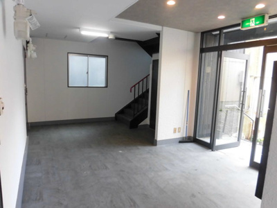 【ロビー】 | メビウス上新庄レジデンス | 清潔なロビーです