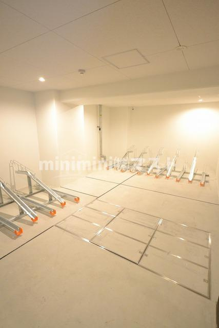 M：COURT新町のエントランス
