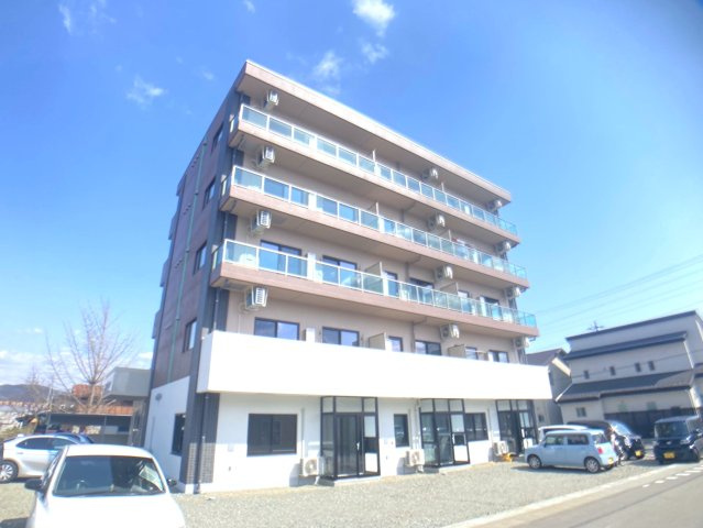 Casa　La　Eterna（カサ　ラ　エテルナ）の外観