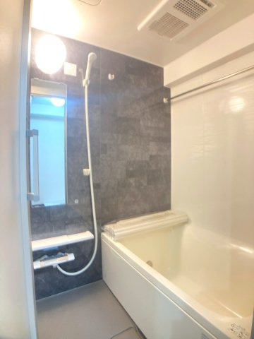 Casa　La　Eterna（カサ　ラ　エテルナ）の浴室