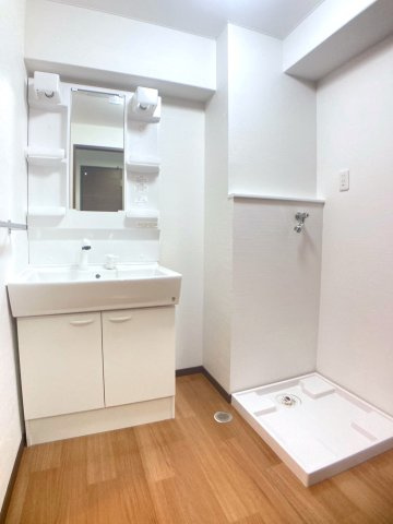 Casa　La　Eterna（カサ　ラ　エテルナ）の洗面所