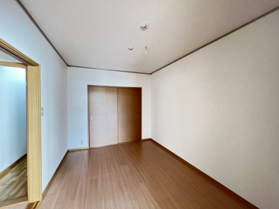 【洋室】 | エステートピア吉田