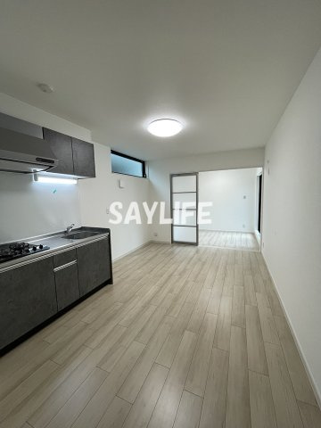 ル・レーヴ今津サウス　の居間・リビング