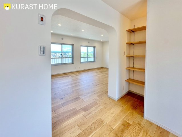 長岡天神ハイツ10棟　4階の居間・リビング