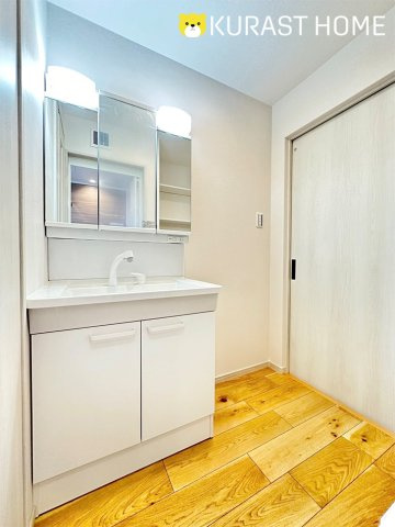 長岡天神ハイツ10棟　4階の洗面所