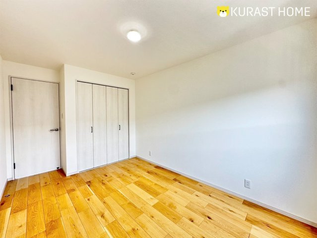 長岡天神ハイツ10棟　4階の洋室