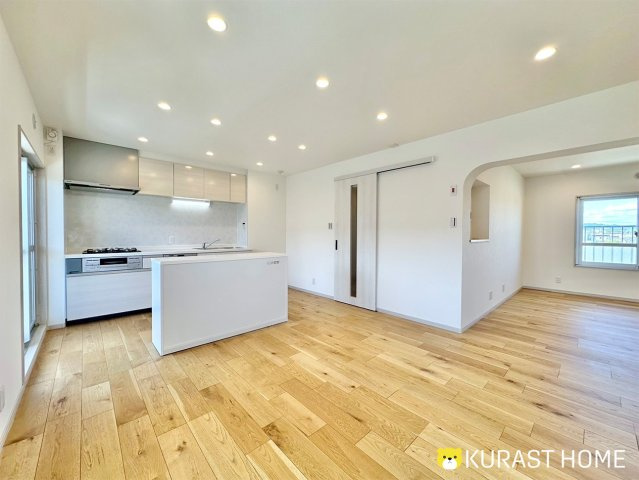 長岡天神ハイツ10棟　4階