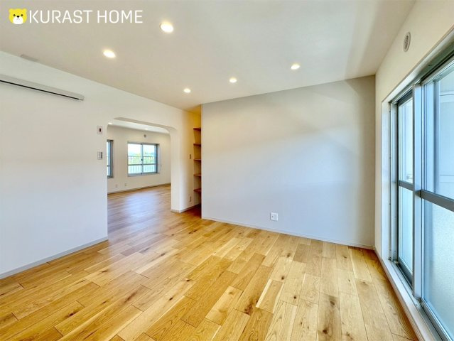 長岡天神ハイツ10棟　4階の居間・リビング