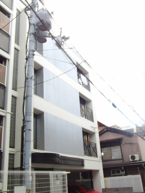 十三ホワイティ