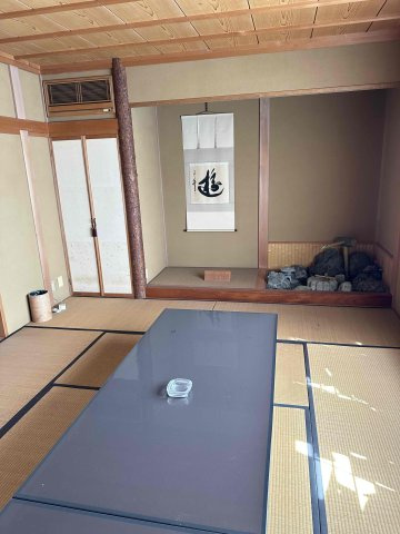 藤岡市下大塚　店舗併用住宅の和室