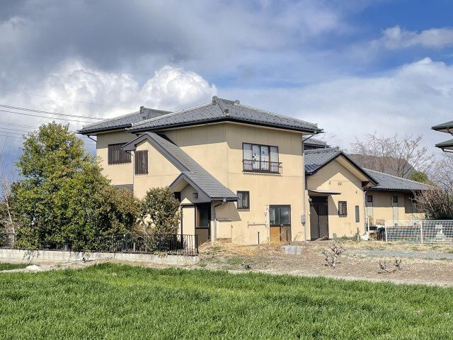 藤岡市下大塚　店舗併用住宅の外観