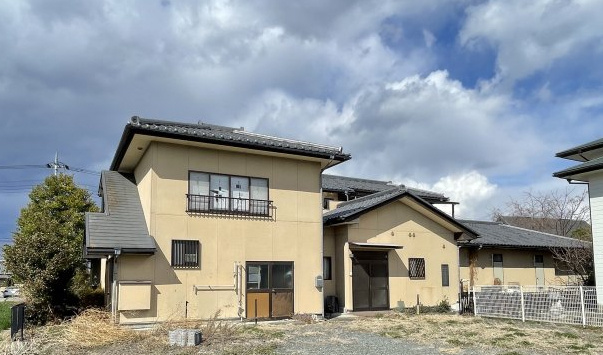 藤岡市下大塚　店舗併用住宅の外観