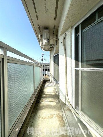 エグゼ古川のバルコニー|陽当たり良好なバルコニーです