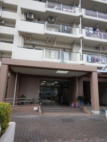 はなみずき通り北参番館のエントランス