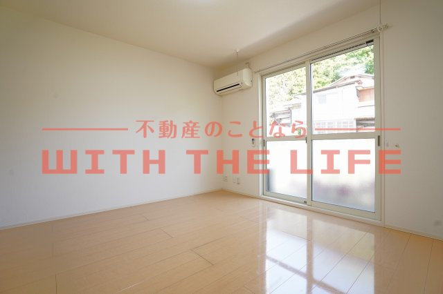 コートクレール【10，000円キャッシュバック対象物件】の居間・リビング|おしゃれなリビングです