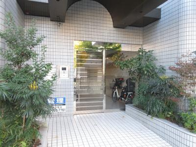 シャトー御池のエントランス