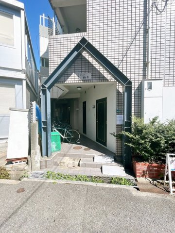 【ロビー】 | ビューラー山手