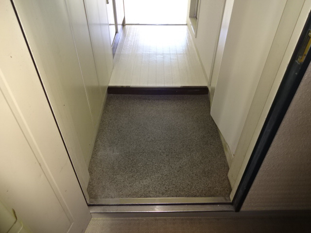 シャトー姫路の玄関