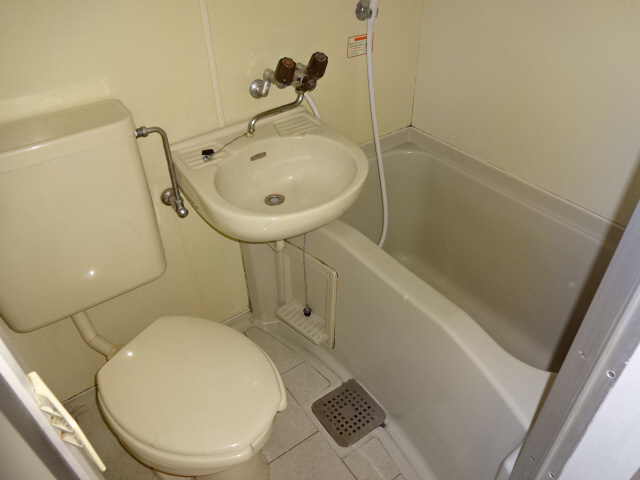 シャトー姫路の浴室