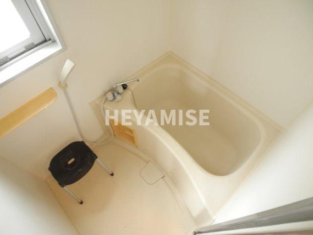 エステート辻の浴室|※同物件同間取り別部屋の写真です※