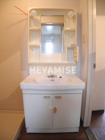 エステート辻の洗面所|※同物件同間取り別部屋の写真です※