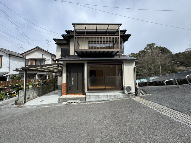 高知市神田の外観
