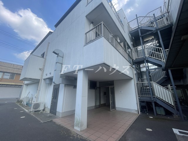 ＬＩＧＨＴＳ（ライツ）の外観