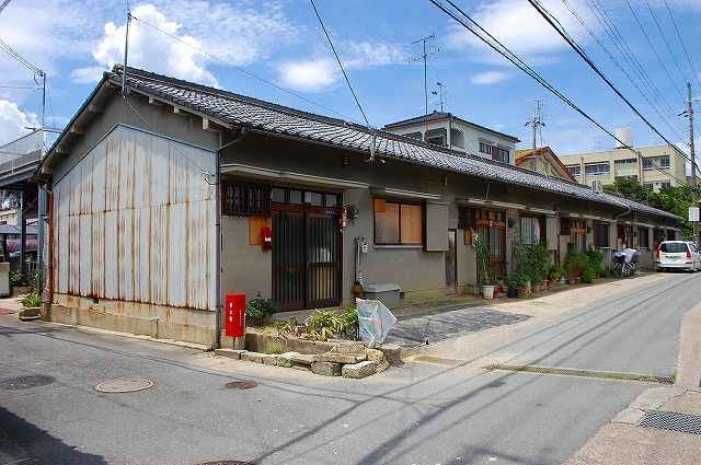 武野孝義貸家の外観