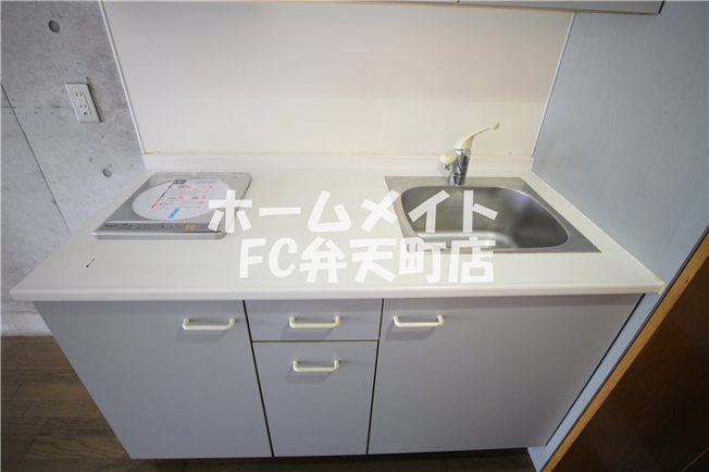 【キッチン】 | ガーデン弁天町 | 使いやすいキッチンです