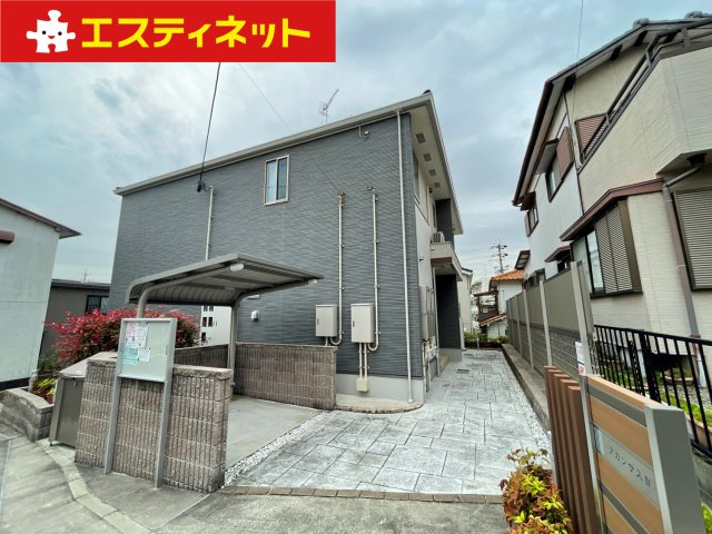 アカンサスⅣの外観