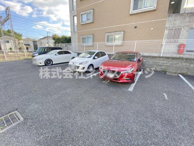 【駐車場】 | リブリ・faveur 