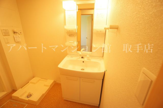 白山ヒルズの独立洗面台
