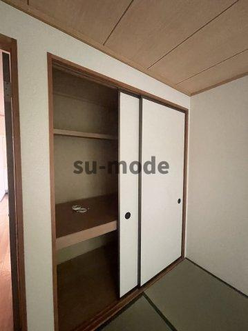 モンテサイドハイツB棟の収納