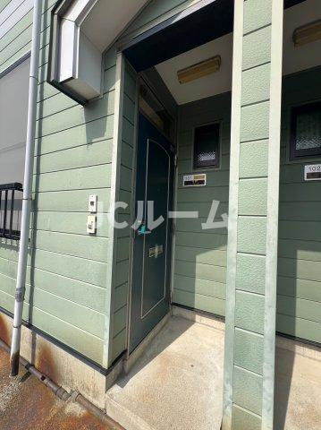 メゾンI'sのエントランス