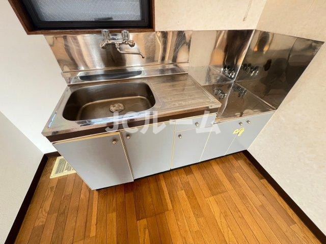 メゾンI'sのキッチン