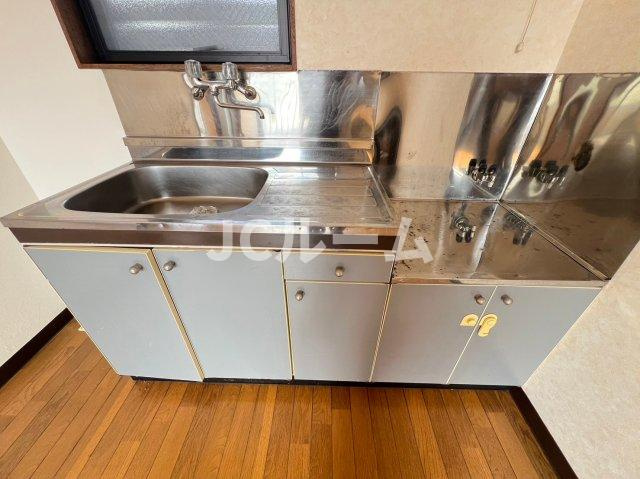 メゾンI'sのキッチン