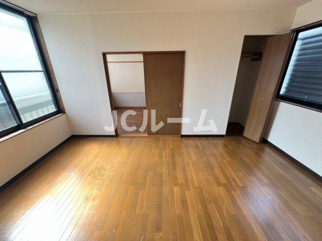 メゾンI'sの洋室