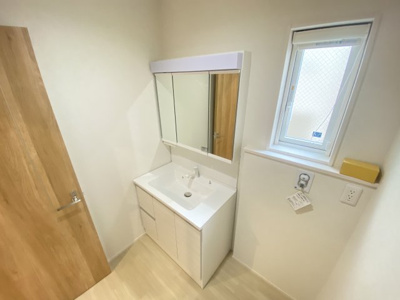 【洗面所】 | シンチクコダテ