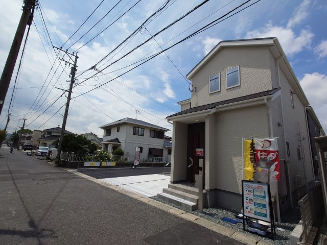 ーBloomーブルームー小倉南区若園1丁目3期　【小倉南区　新築戸建て】の前面道路含む現地写真|交通量も少なく駐車しやすい♪【小倉南区　新築戸建て】